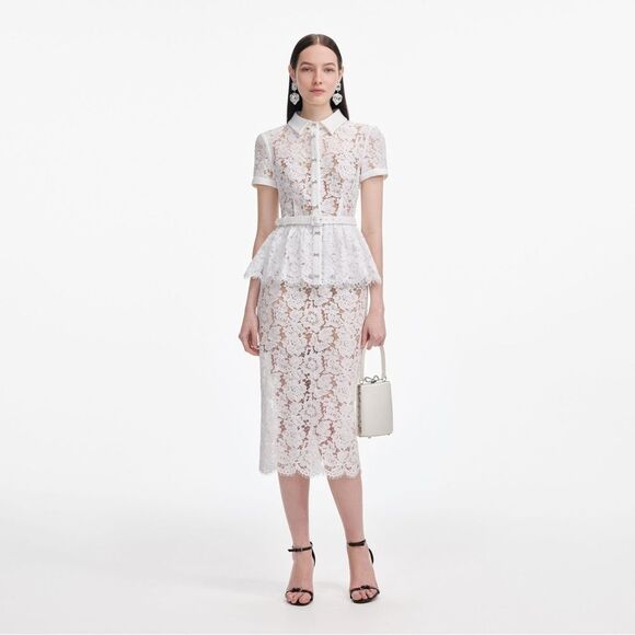 NWOT Self-Portrait WHITE LACE PEPLUM MIDI DRESS, size US4 - Picture 1 of 16